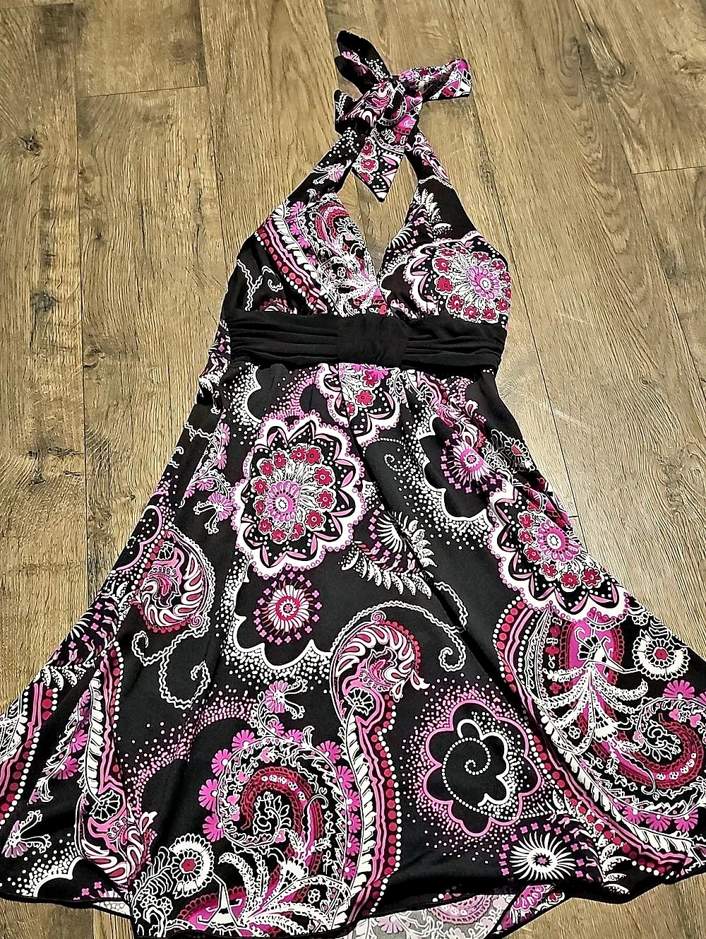 Halter Mini Dress  Black Pink Speechless Small Floral Paisley backless